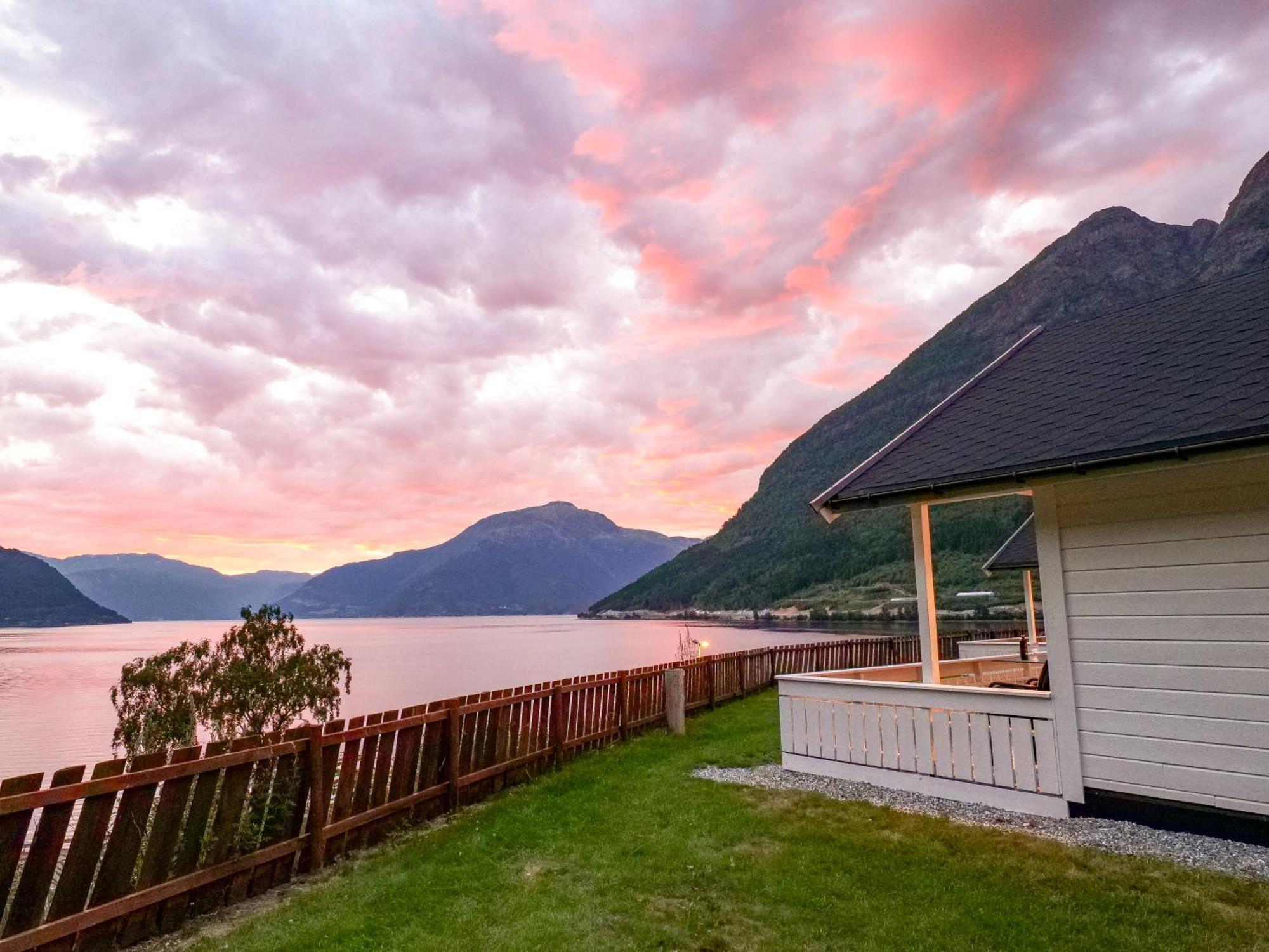 Hotel Kinsarvik Camping Exterior foto